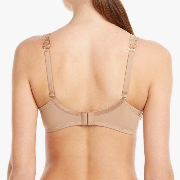 Natori Tan Bra - Picture 2 of 10